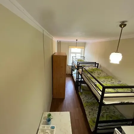 Hostel Gosciniec Szczeliniec *